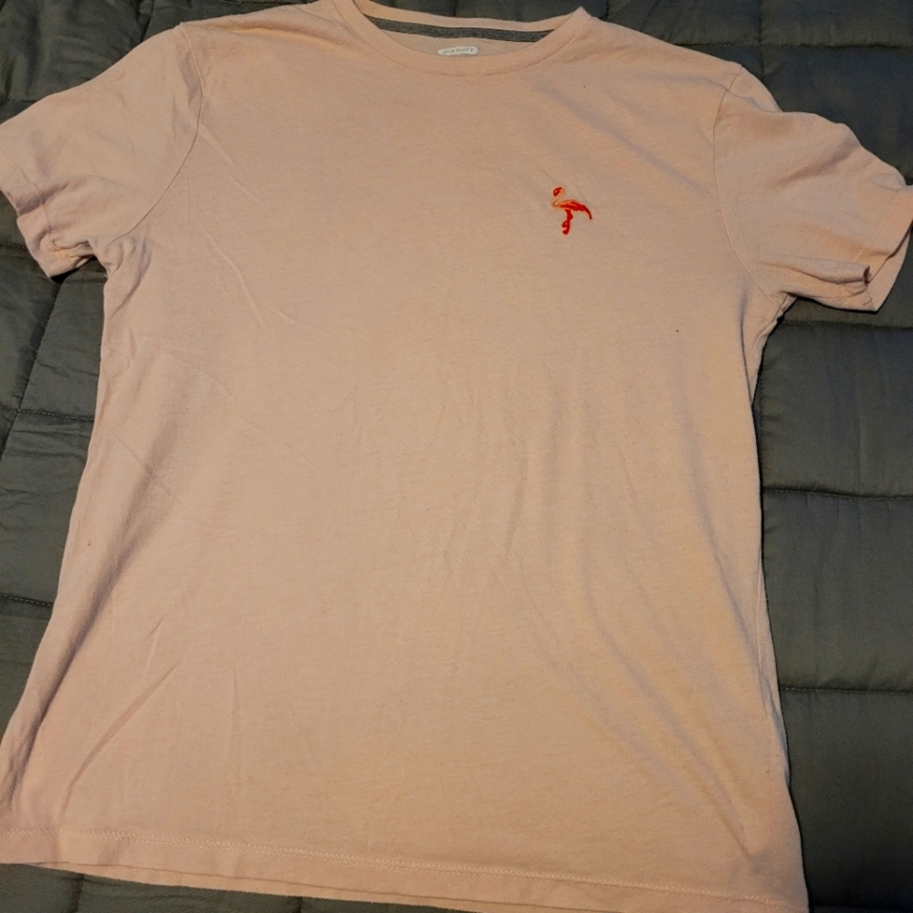 Pink tee